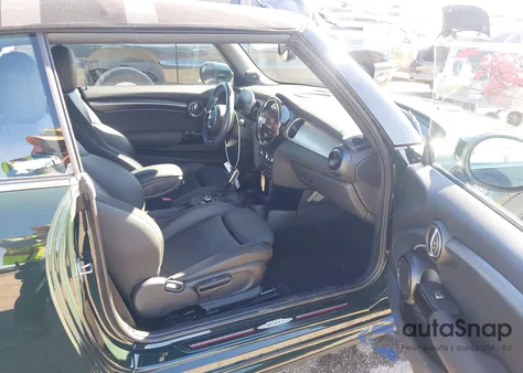 2023 Mini Convertible John Cooper Works z USA, uszkodzony, nr VIN WMW63DL05P3R13704